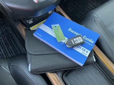 2021 Honda CR-V Hybrid Touring - Photo 24 - Acton, MA 01720