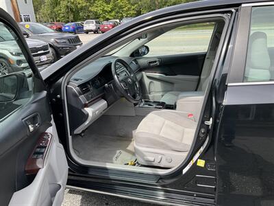 2014 Toyota Camry XLE   - Photo 12 - Acton, MA 01720