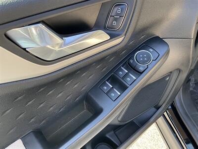 2020 Ford Escape SE   - Photo 16 - Acton, MA 01720