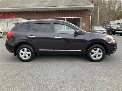 2013 Nissan Rogue S   - Photo 4 - Acton, MA 01720