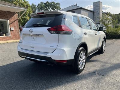 2017 Nissan Rogue S   - Photo 5 - Acton, MA 01720