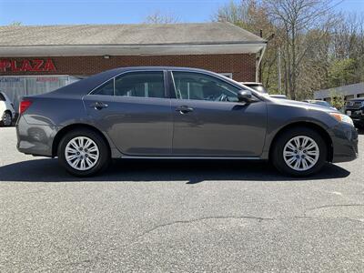 2012 Toyota Camry LE   - Photo 4 - Acton, MA 01720