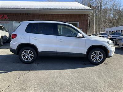 2017 Volkswagen Tiguan 2.0T S 4Motion   - Photo 4 - Acton, MA 01720