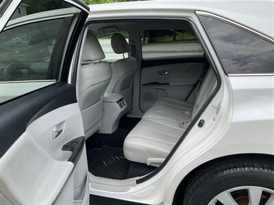 2015 Toyota Venza XLE - Photo 13 - Acton, MA 01720