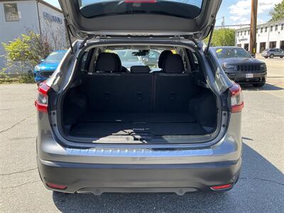 2020 Nissan Rogue Sport SV   - Photo 12 - Acton, MA 01720