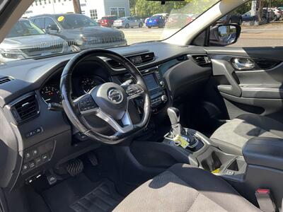 2020 Nissan Rogue Sport SV   - Photo 18 - Acton, MA 01720