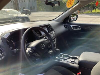 2019 Nissan Pathfinder S   - Photo 17 - Acton, MA 01720
