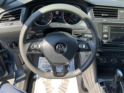2018 Volkswagen Tiguan 2.0T S 4Motion - Photo 22 - Acton, MA 01720