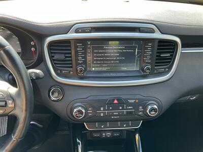 2017 Kia Sorento SX V6 - Photo 28 - Acton, MA 01720