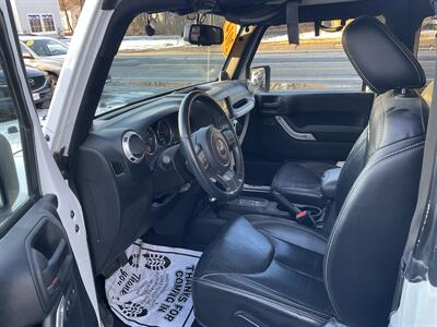 2014 Jeep Wrangler Sahara   - Photo 13 - Acton, MA 01720