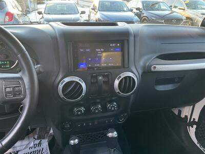 2014 Jeep Wrangler Sahara   - Photo 15 - Acton, MA 01720