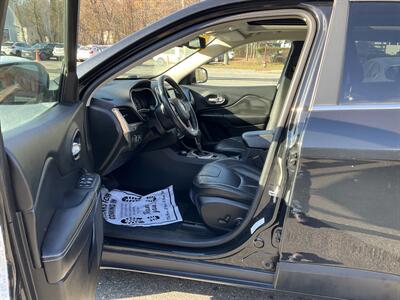 2014 Jeep Cherokee Limited - Photo 16 - Acton, MA 01720