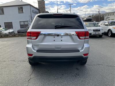 2011 Jeep Grand Cherokee Laredo - Photo 6 - Acton, MA 01720