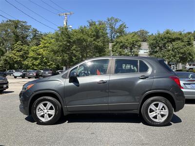 2020 Chevrolet Trax LS   - Photo 8 - Acton, MA 01720