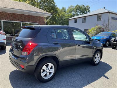 2020 Chevrolet Trax LS   - Photo 5 - Acton, MA 01720
