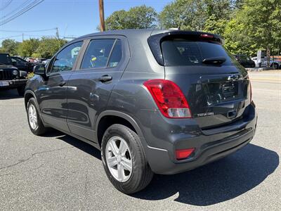 2020 Chevrolet Trax LS   - Photo 7 - Acton, MA 01720