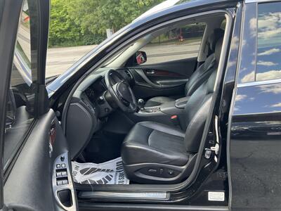 2017 INFINITI QX50 - Photo 16 - Acton, MA 01720