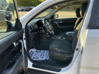 2014 Kia Sorento LX   - Photo 18 - Acton, MA 01720