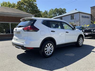 2019 Nissan Rogue SV   - Photo 5 - Acton, MA 01720