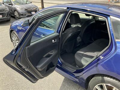 2019 Kia Optima LX   - Photo 11 - Acton, MA 01720