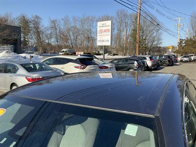 2020 Toyota Camry LE   - Photo 9 - Acton, MA 01720
