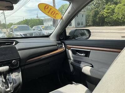 2019 Honda CR-V EX - Photo 13 - Acton, MA 01720