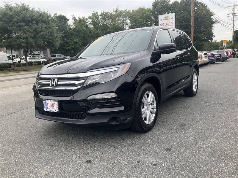2017 Honda Pilot LX   - Photo 1 - Acton, MA 01720