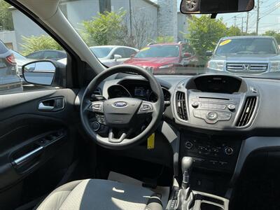 2017 Ford Escape SE   - Photo 16 - Acton, MA 01720