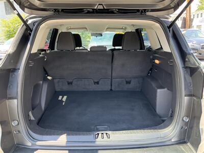 2017 Ford Escape SE   - Photo 12 - Acton, MA 01720