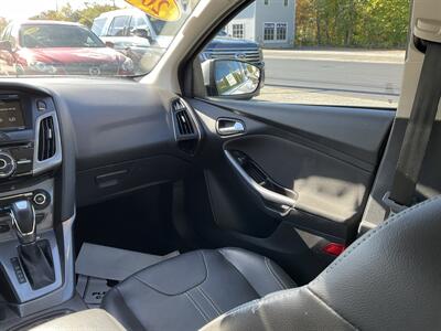 2013 Ford Focus Titanium - Photo 15 - Acton, MA 01720