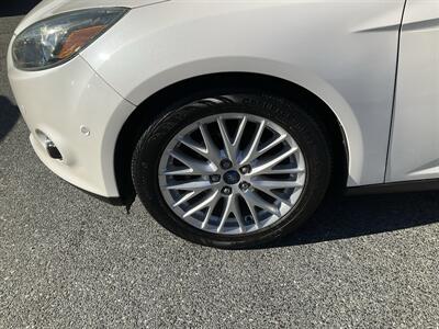 2013 Ford Focus Titanium - Photo 10 - Acton, MA 01720