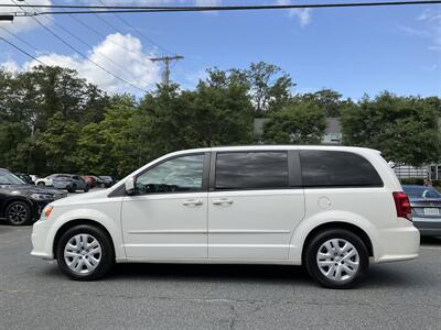2013 Dodge Grand Caravan SXT   - Photo 8 - Acton, MA 01720