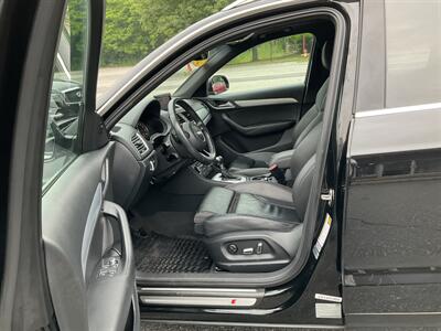 2018 Audi Q3 2.0T quattro Premium Plus - Photo 18 - Acton, MA 01720