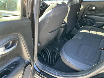 2017 Jeep Renegade Altitude   - Photo 13 - Acton, MA 01720
