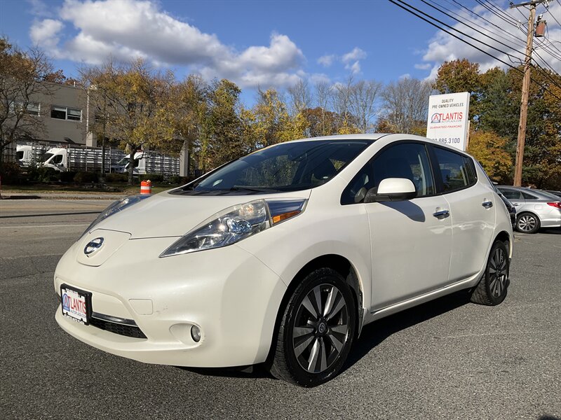 2014 Nissan LEAF SL   - Photo 1 - Acton, MA 01720