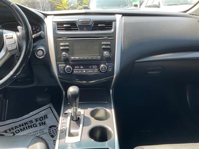2013 Nissan Altima 3.5 SL   - Photo 15 - Acton, MA 01720