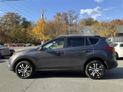 2015 Toyota RAV4 LE   - Photo 8 - Acton, MA 01720