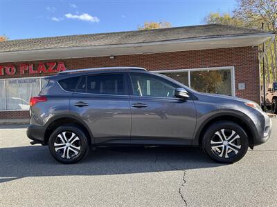 2015 Toyota RAV4 LE   - Photo 4 - Acton, MA 01720