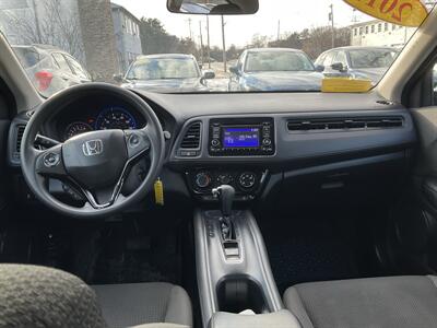 2019 Honda HR-V LX   - Photo 12 - Acton, MA 01720