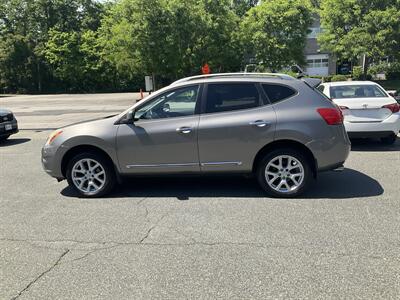 2012 Nissan Rogue SV w/SL Package   - Photo 8 - Acton, MA 01720