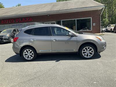 2012 Nissan Rogue SV w/SL Package   - Photo 4 - Acton, MA 01720