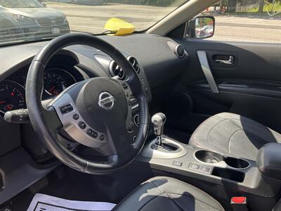 2012 Nissan Rogue SV w/SL Package   - Photo 17 - Acton, MA 01720