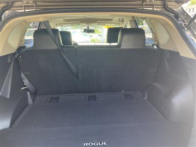 2012 Nissan Rogue SV w/SL Package   - Photo 11 - Acton, MA 01720