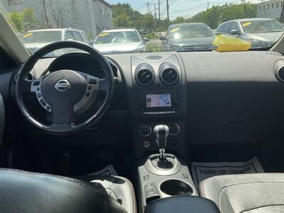 2012 Nissan Rogue SV w/SL Package   - Photo 13 - Acton, MA 01720