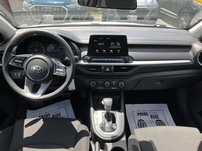 2020 Kia Forte LXS   - Photo 18 - Acton, MA 01720