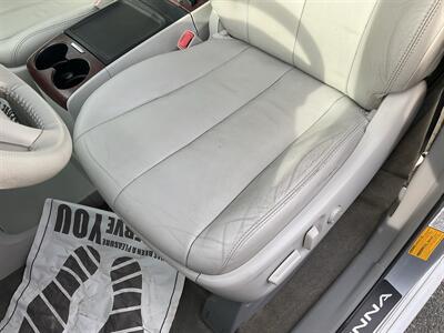 2013 Toyota Sienna Limited 7-Passenger - Photo 21 - Acton, MA 01720