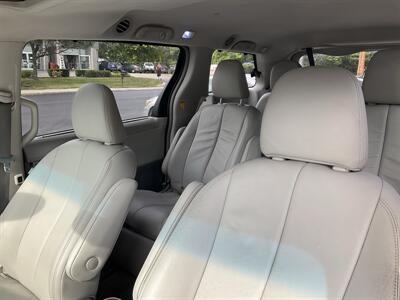 2013 Toyota Sienna Limited 7-Passenger - Photo 22 - Acton, MA 01720