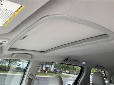 2013 Toyota Sienna Limited 7-Passenger - Photo 23 - Acton, MA 01720