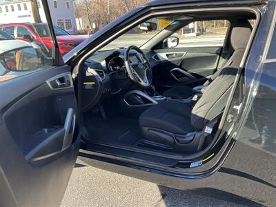 2017 Hyundai VELOSTER Value Edition - Photo 16 - Acton, MA 01720