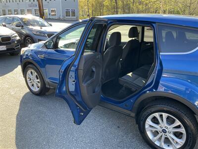 2017 Ford Escape SE   - Photo 12 - Acton, MA 01720